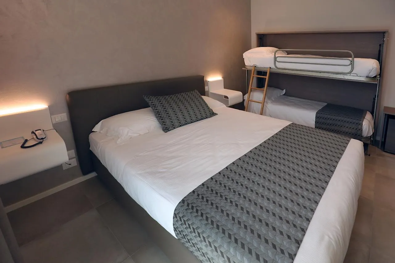 Hotel Buena Onda  Peschiera del Garda